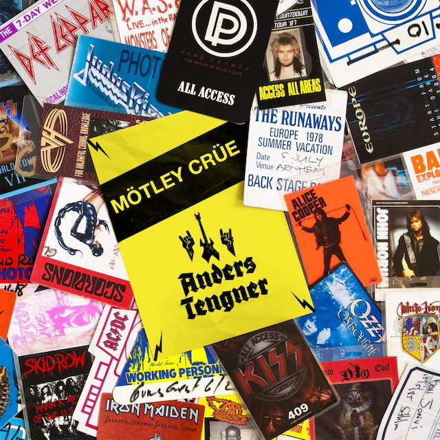 Omslag: Access all areas - Mötley Crüe